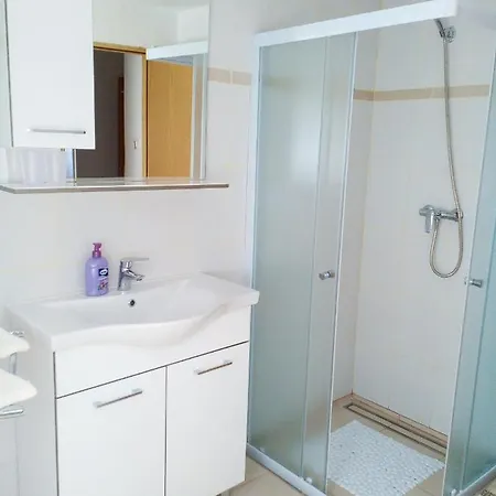 Apartment By The Sea Valun, Cres - 16714 Valun